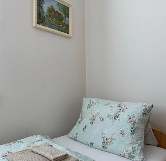 膳宿费 Penzion Ječmínek