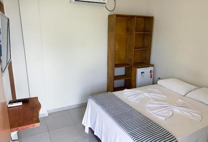 פנסיון Pousada Iapôi