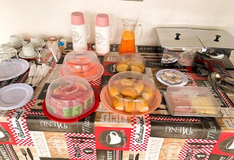 פנסיון Pousada Iapôi