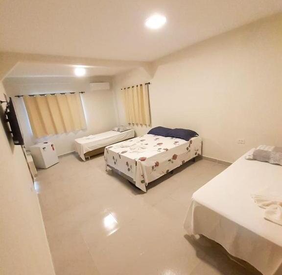 פנסיון Pousada Iapôi