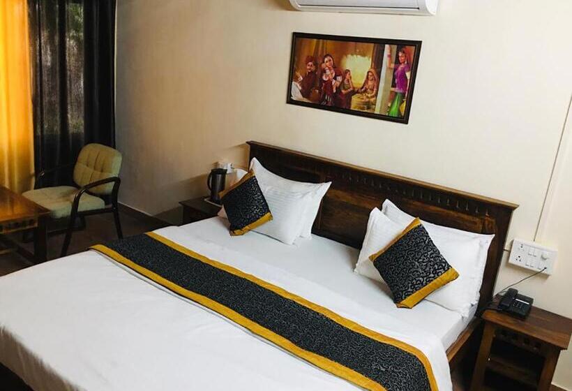 بنسيون Rose Cottage  A Heritage Retreat