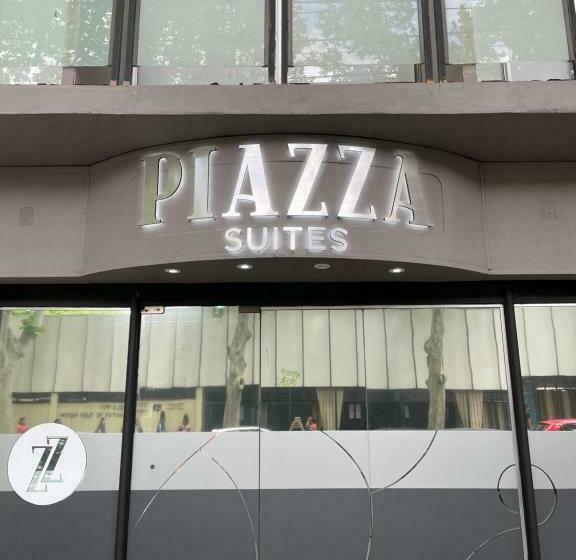 Piazza Suites 2