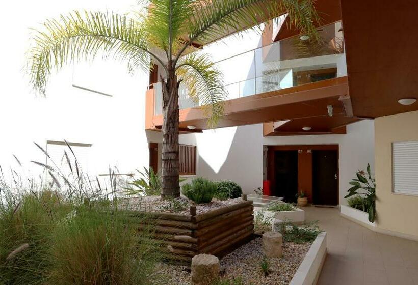 Rio Terrace By Algest