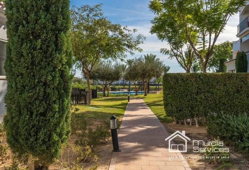 Spectacular And Stylish 2 Bed Aparment   Aa1711lt