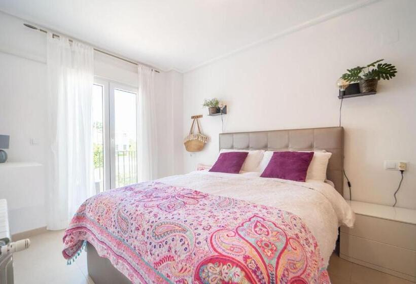 Spectacular And Stylish 2 Bed Aparment   Aa1711lt