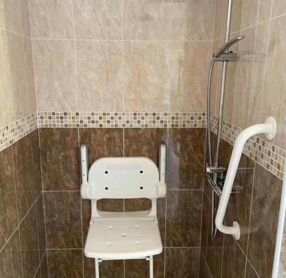 Sunny Bank  Countryside Escape With Private Hot Tub And Countryside Views