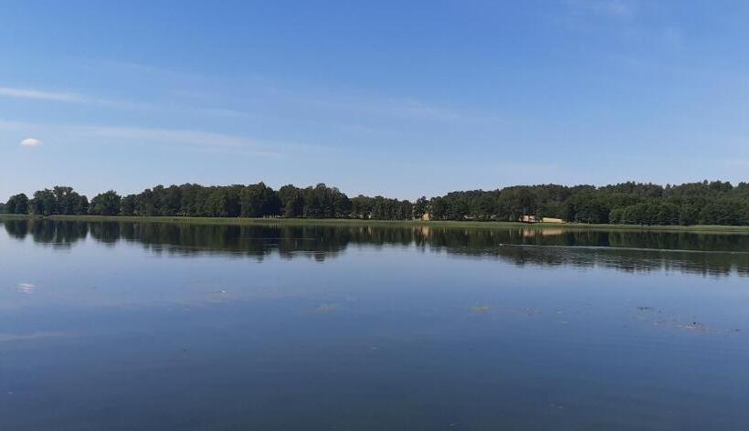 Vila Galadusis Prie Ežero