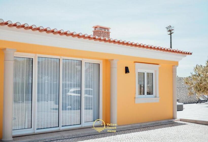 Yellow Sweet Home   Maria E Beatriz