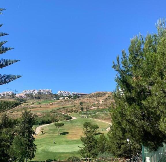 100   Casa Cala Nova, Luxury 2 Bed Mijas Golf Apt