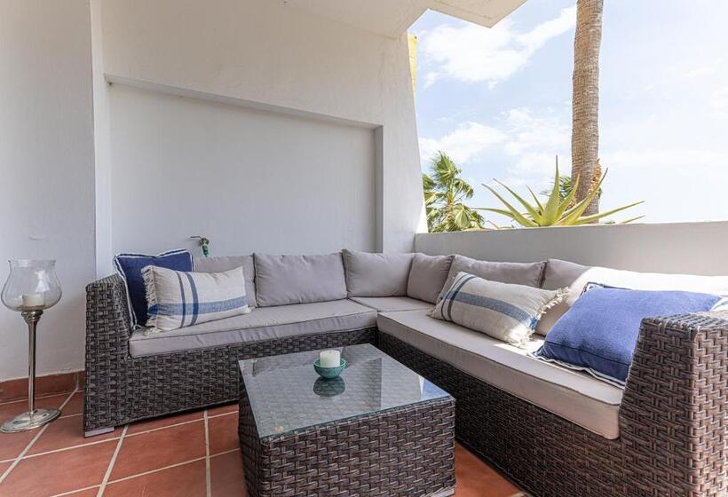 100   Casa Cala Nova, Luxury 2 Bed Mijas Golf Apt