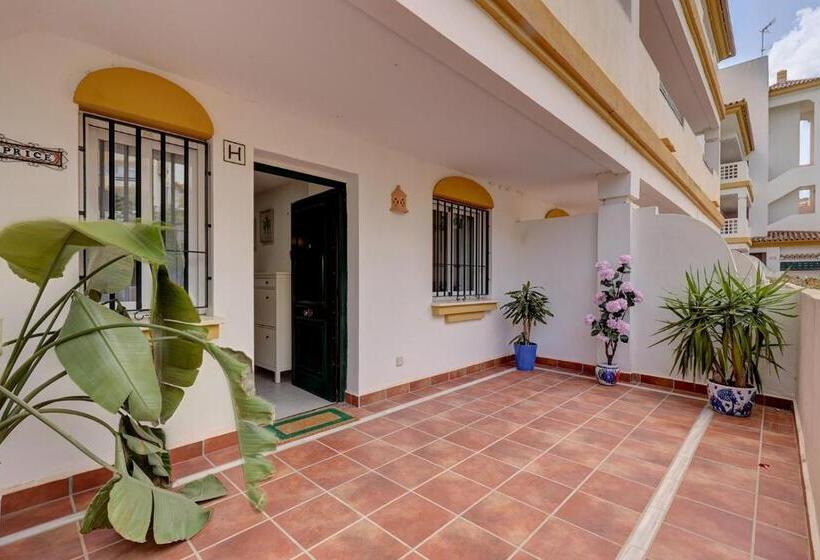 100   Casa Cala Nova, Luxury 2 Bed Mijas Golf Apt