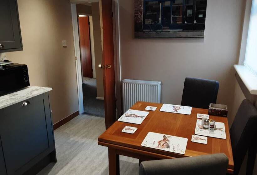 3 Bed Bungalow Near Conwy Valley Close To Castle