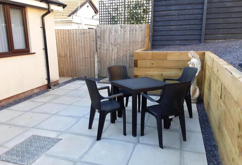 3 Bed Bungalow Near Conwy Valley Close To Castle