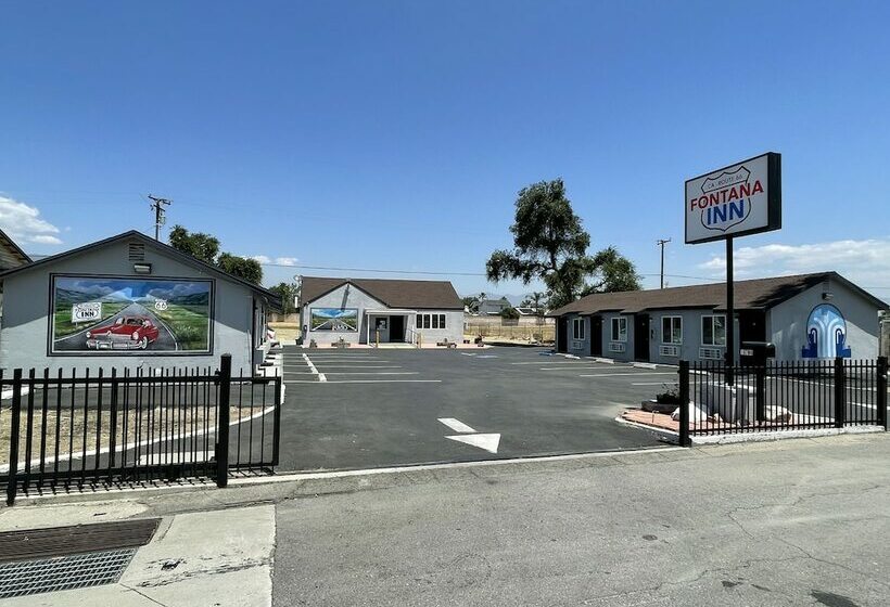 הוסטל Fontana Inn