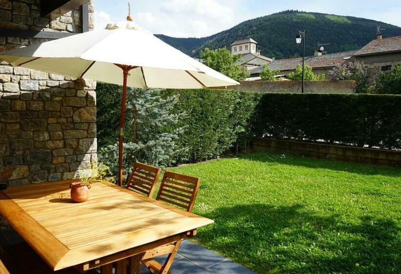 Apartamento Con Jardín En La Cerdanya