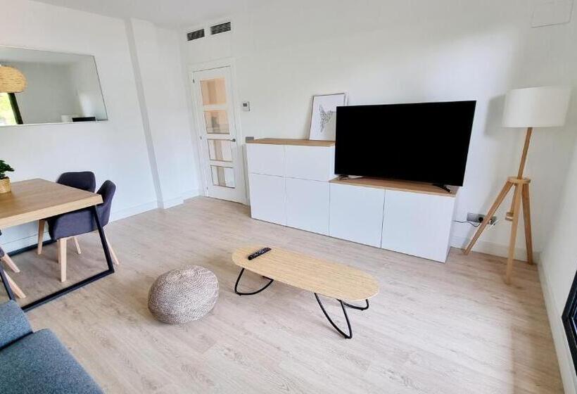 Apartamento Diseño Con Jardín Privado A 100 Metros Del Mar