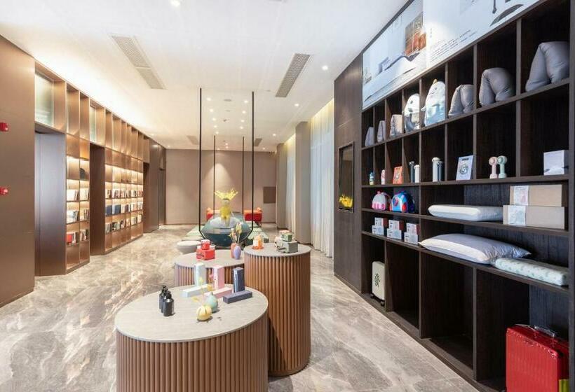 Atour Hotel Guilin Yangshuo West Street