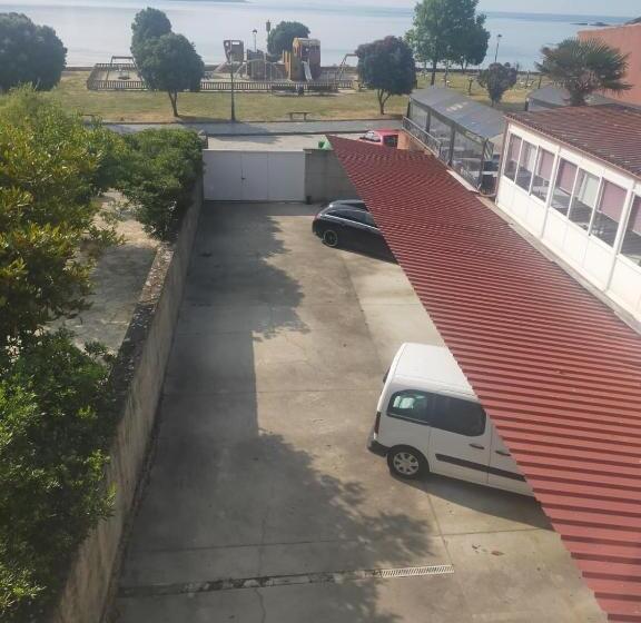 Casa Charo   Sardiñeiro