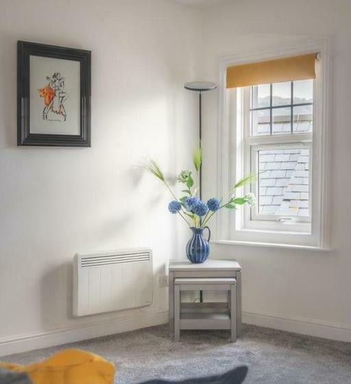 Coast View Luxury Apartment