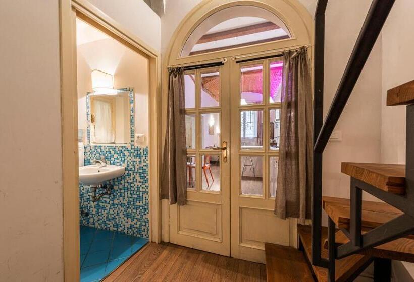 Florence Hideaway By Mmega