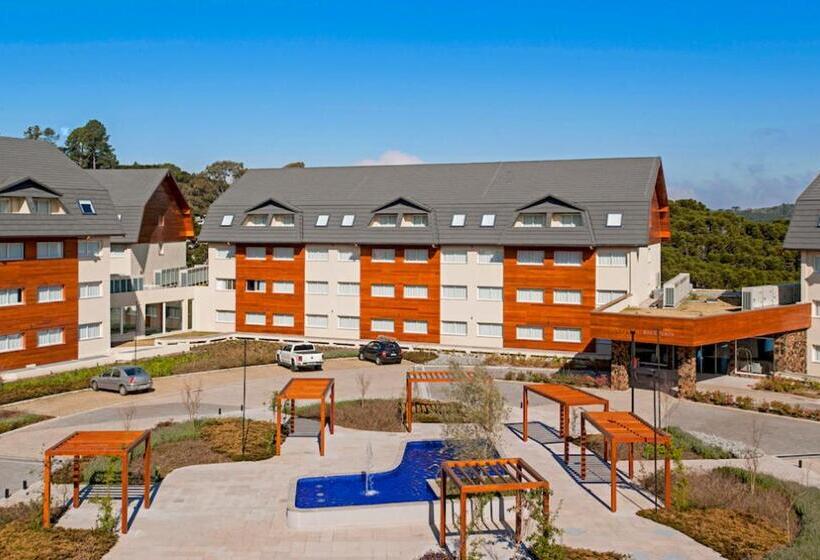 Отель Golden Gramado Resort