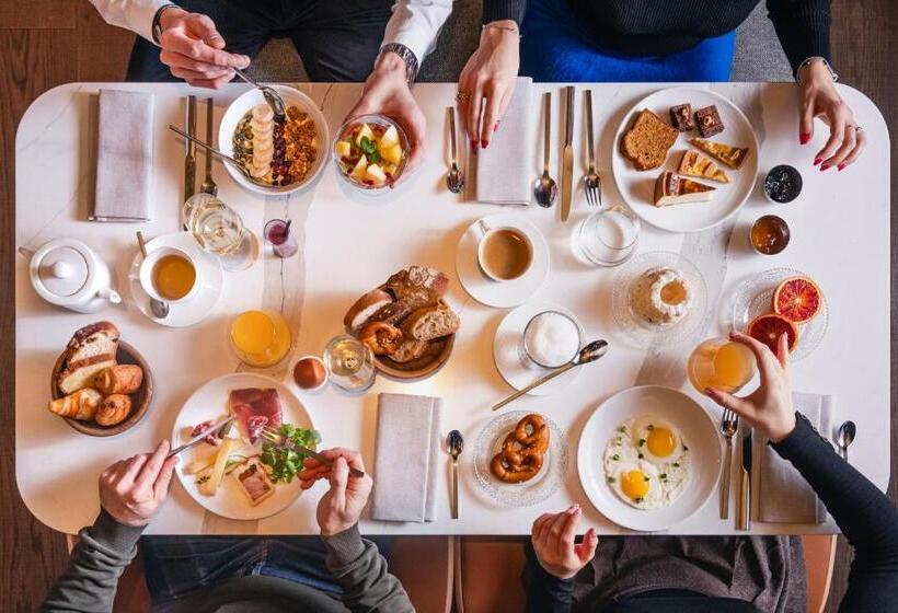 ホテル Leonor The Place To Live