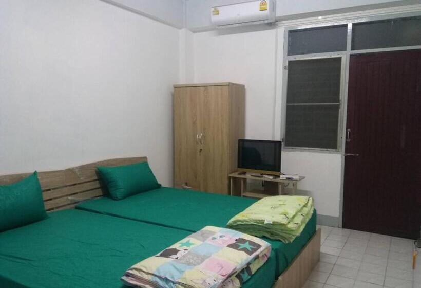 فندق Natcha Place Tu Rangsit