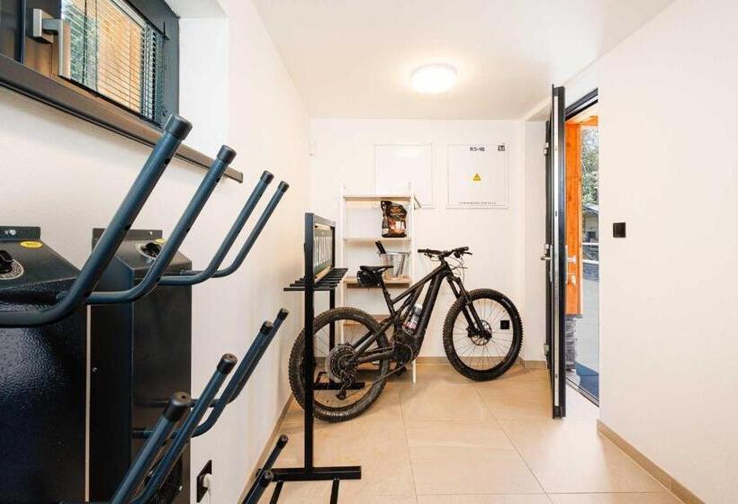 هتل Tri Vody Demänovská Dolina