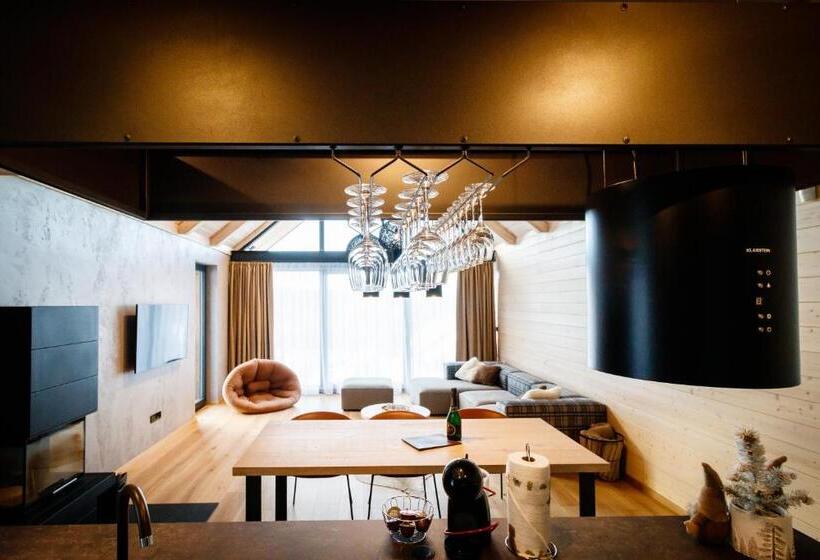 هتل Tri Vody Demänovská Dolina