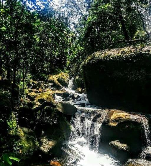 Mala S Hideaway