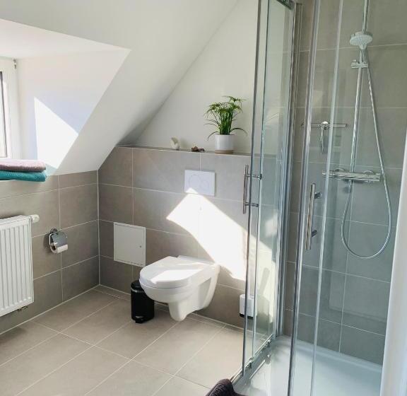 Feddersen Living Kernsanierte Ferienwohnungen   Gemütlich   Netflix   Voll Ausgestattet   Zentral