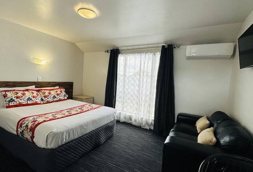 汽车旅馆  Samhil Motor Lodge