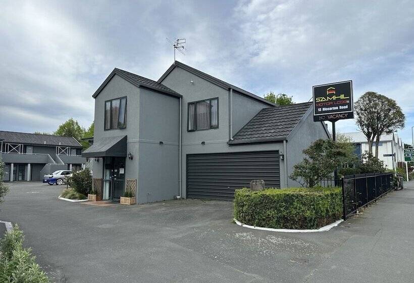 汽车旅馆  Samhil Motor Lodge