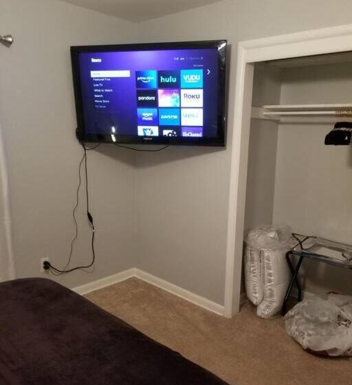 Newentire Home In Rose Districtdineshopfun