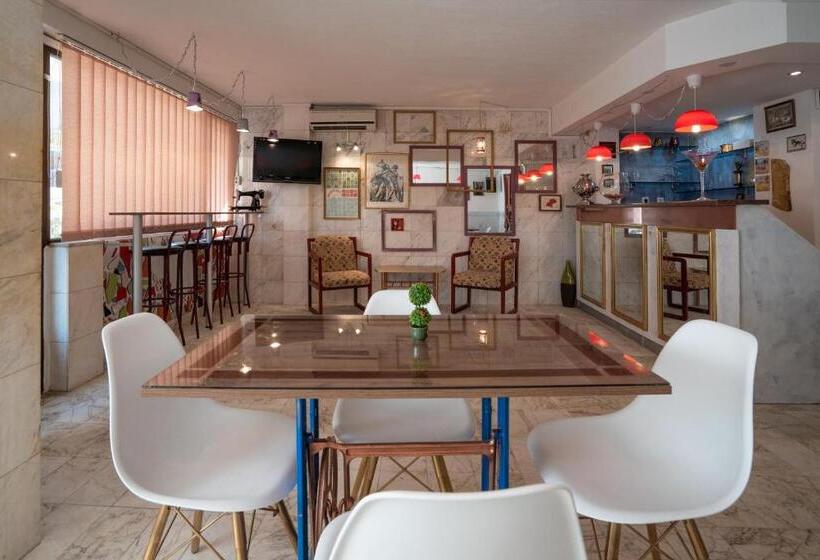 Pansiyon къща за гости арт хаус   юг/ Art House   South