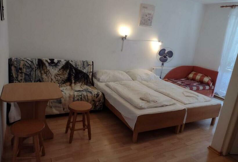 بنسيون Hannah   Relax Dom Pod Orechom I1