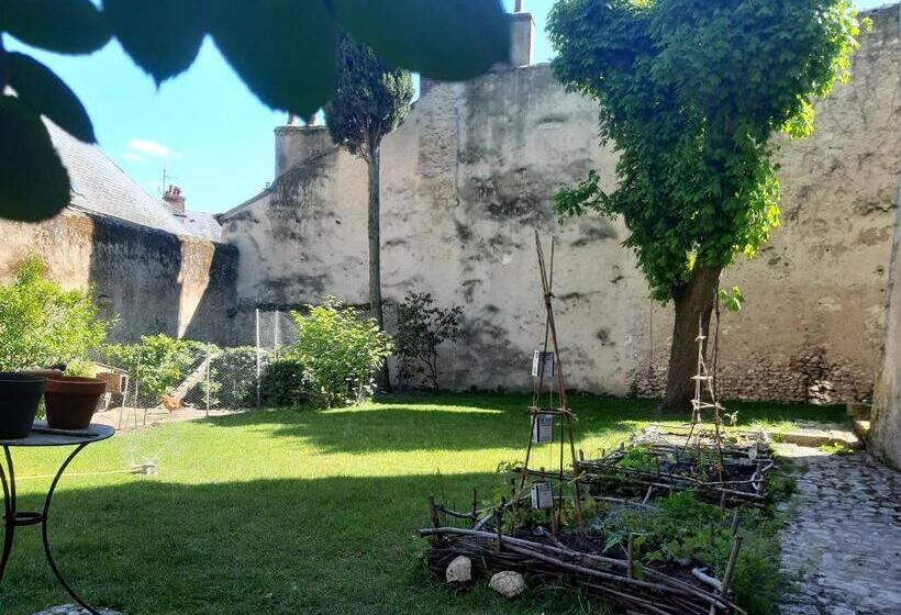 פנסיון La Suite St Laumer