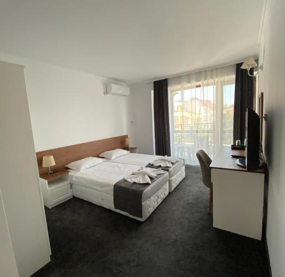 膳宿费 Villa Aqua Family