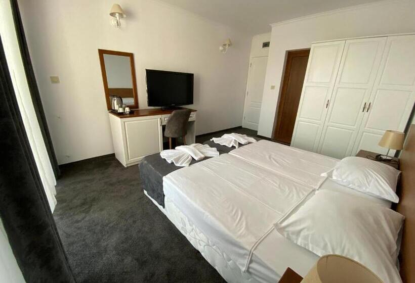 膳宿费 Villa Aqua Family