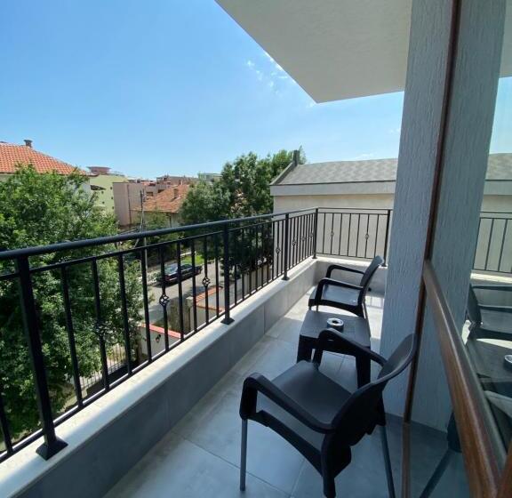 膳宿费 Villa Aqua Family