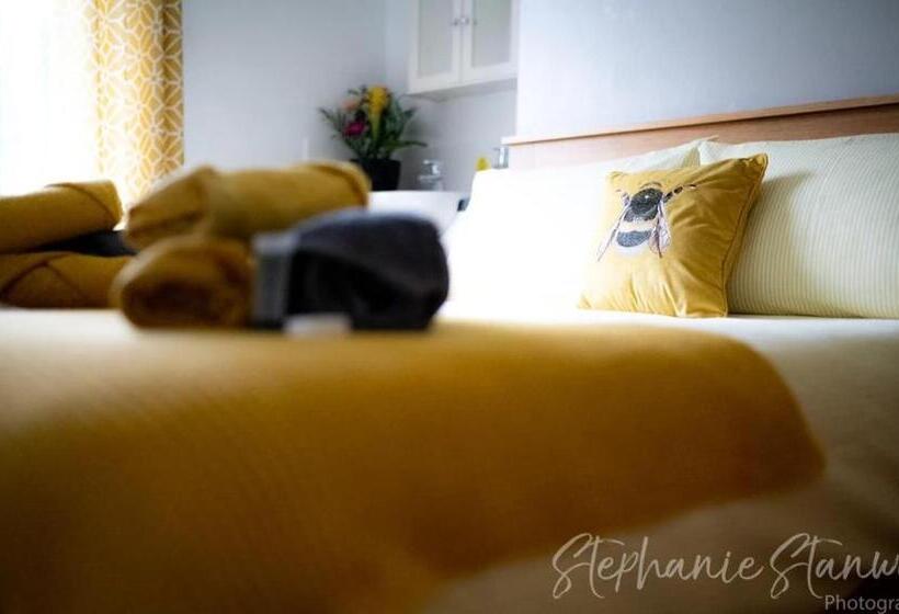 Penzance, Private Annexe With Beautiful Views