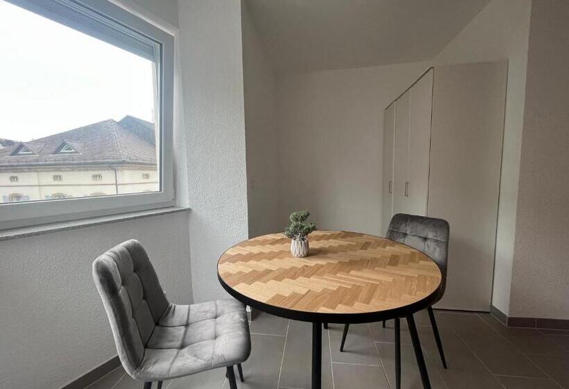 Simplex Apartments Am Europaplatz