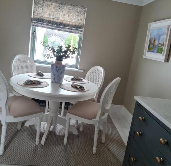 The Little White House