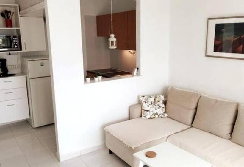 Tuscan Apartment Mit Meerblick Und Sonnenterrasse