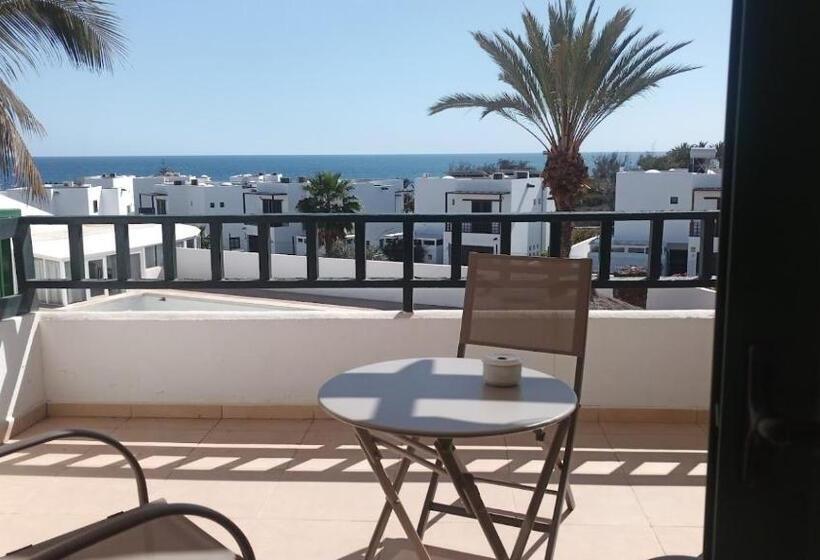 Tuscan Apartment Mit Meerblick Und Sonnenterrasse