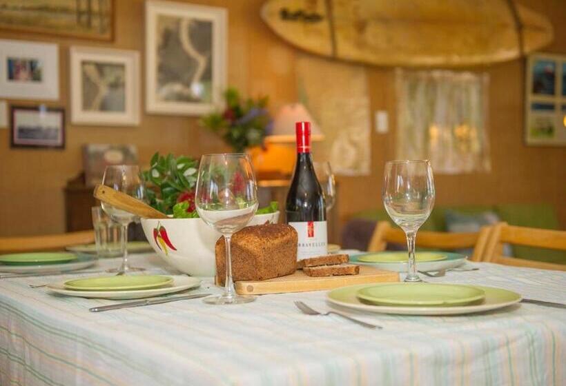 Vintage Pohutukawa   Whangamata Bach