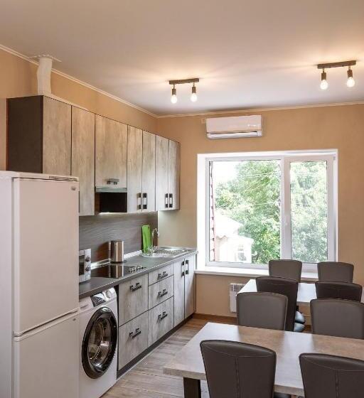 هاستل вігвам