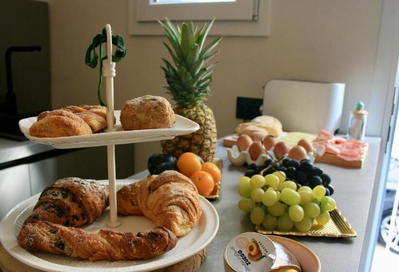 تختخواب و صبحانه Dimora Terranova Charming Rooms