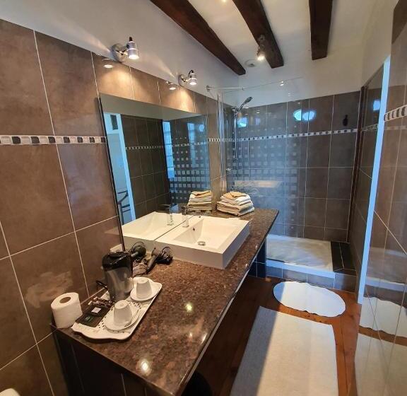 민박 Le Presbytère De La Cite Royale De Loches