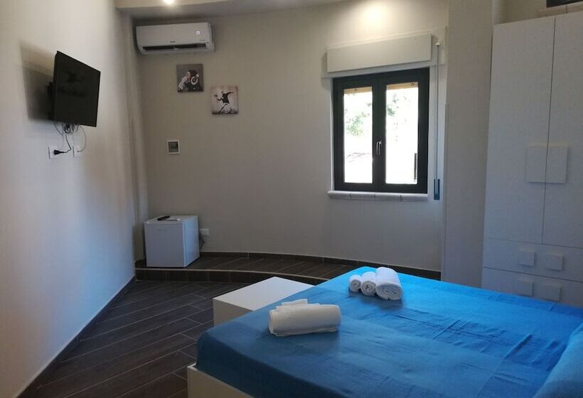 צימר Scilla Upper Town